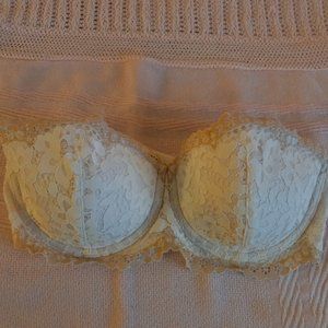 Victoria's secret strapless under-wire 34D